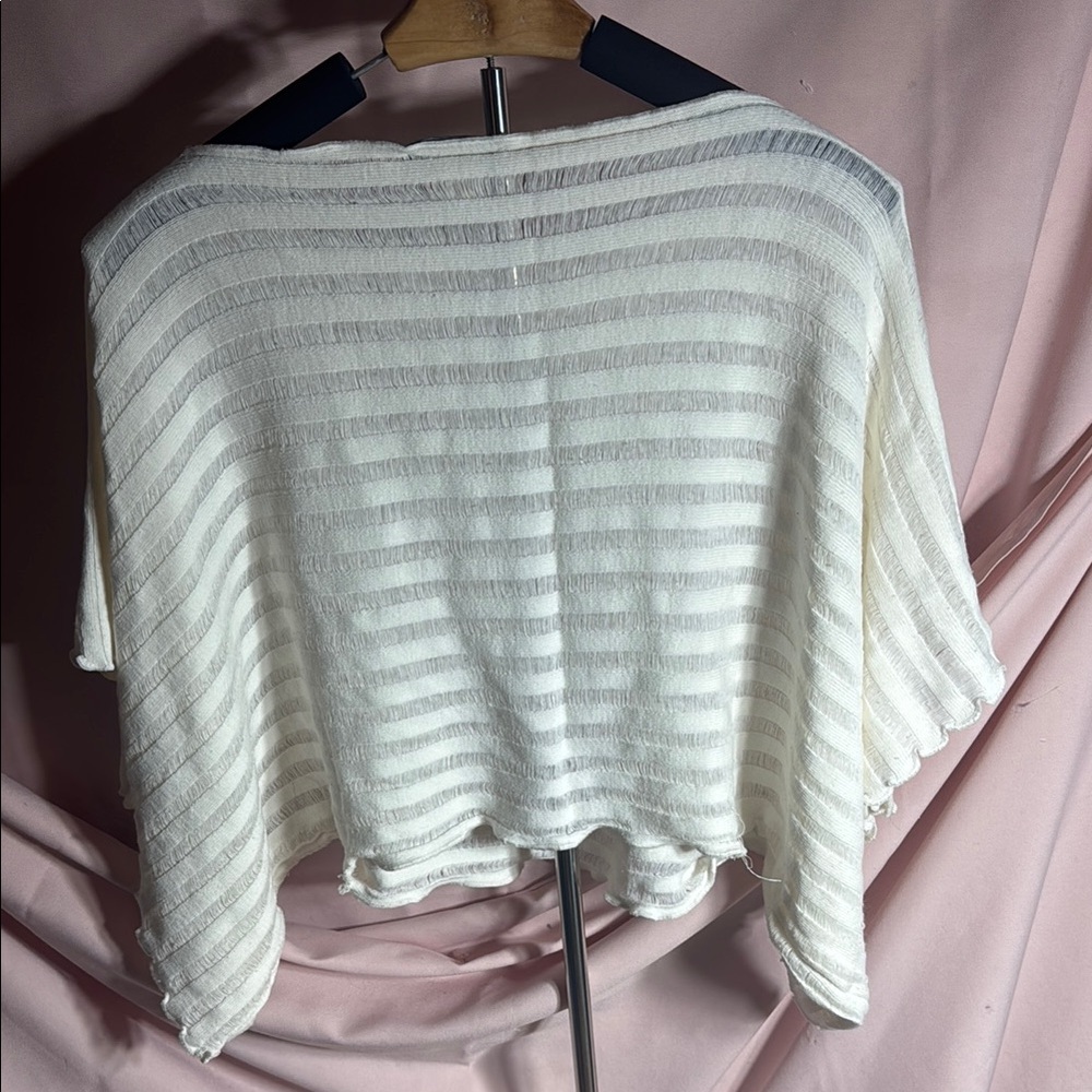 White Striped Top - Picture 4 of 4
